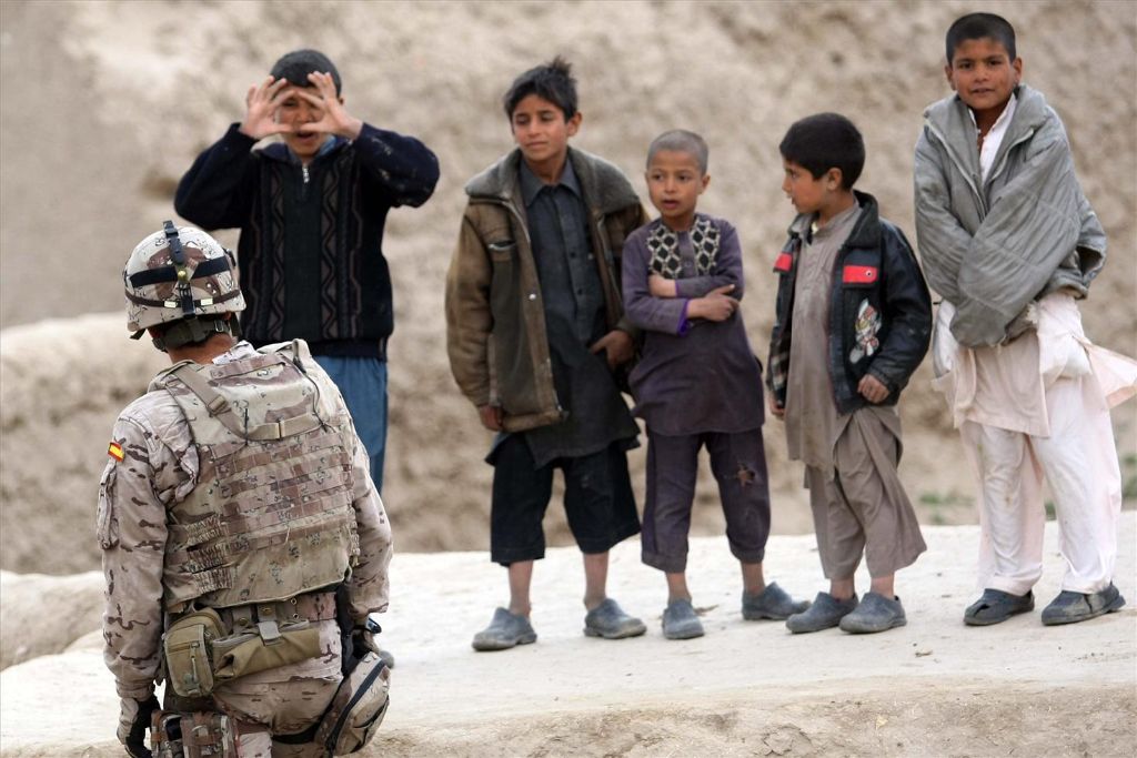 patrulla-conjunta-de-La-Legion-y-el-ANA-ejercito-de-Afganistan-en-la-localidad-de-Moqur-en-Afganistan-.David-Castro